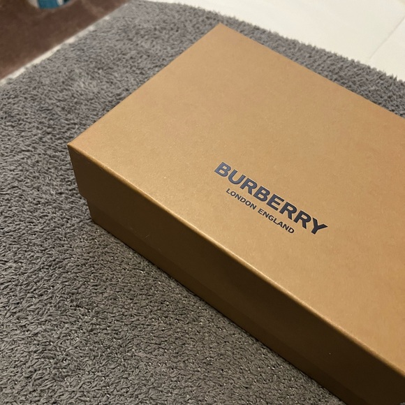 Burberry Check Tie Dress - Picture 5 of 6